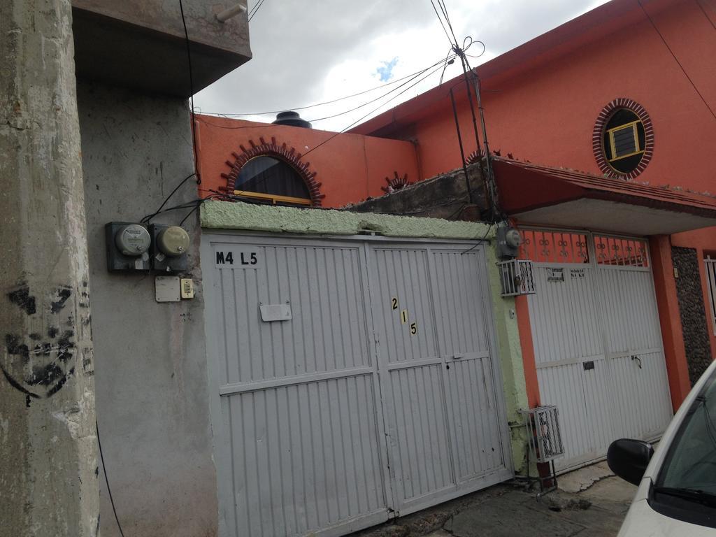 Hostal Makea Pachuca Buitenkant foto