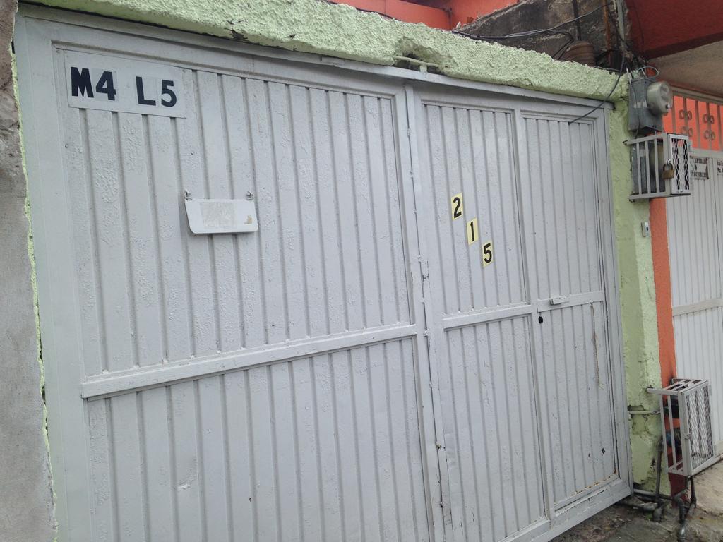 Hostal Makea Pachuca Buitenkant foto
